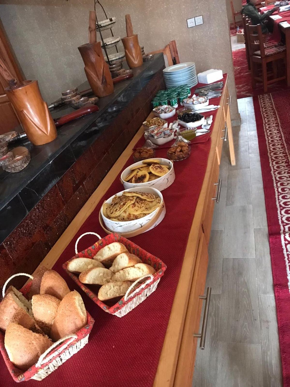 Dar Al Qanass Imane Hostel Midelt Luaran gambar